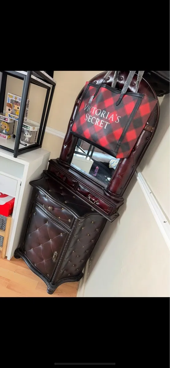Antique Bedroom Set - Image 3