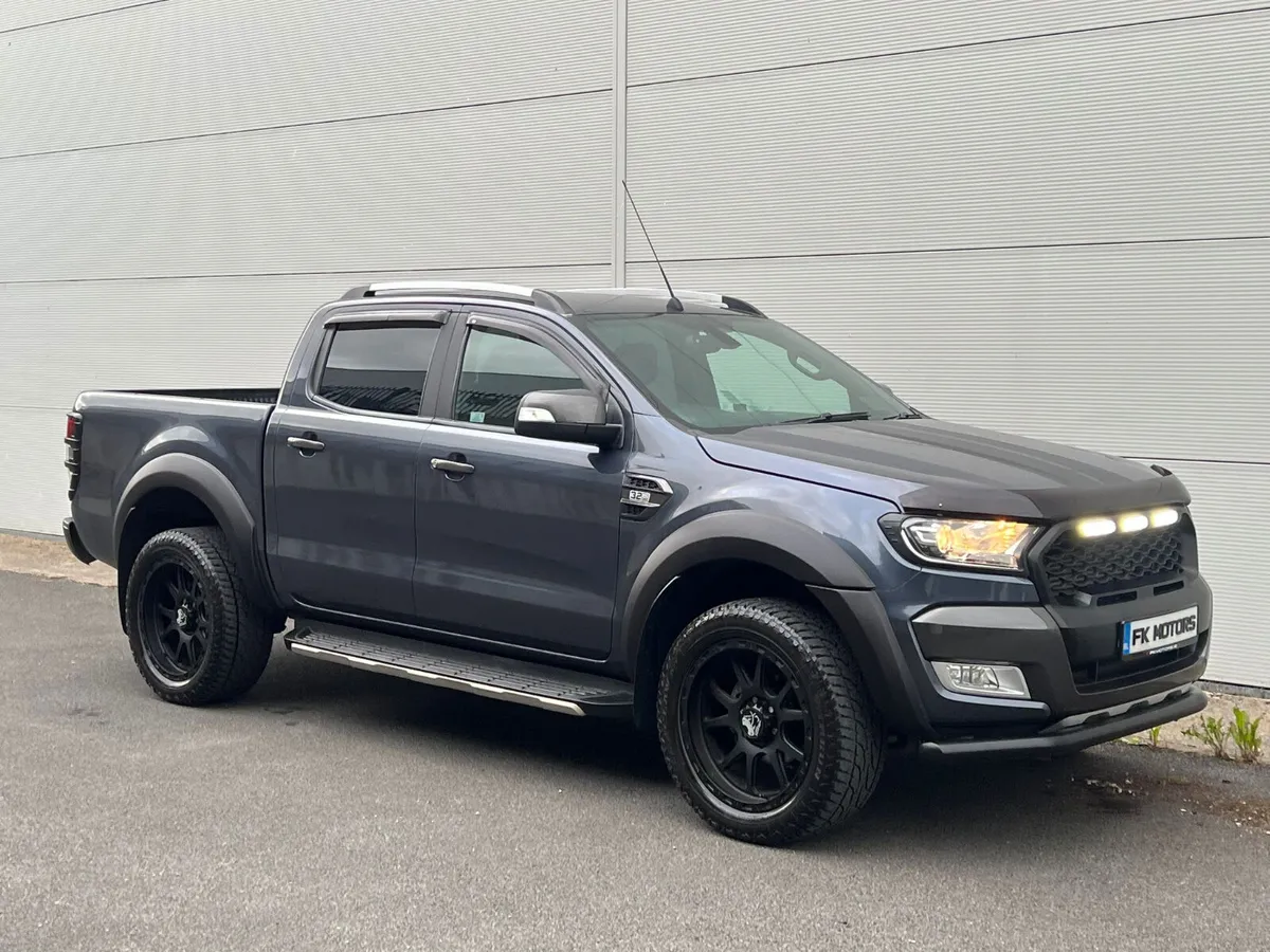 Ford Ranger 2018 wild track 3.2 auto no vat - Image 4