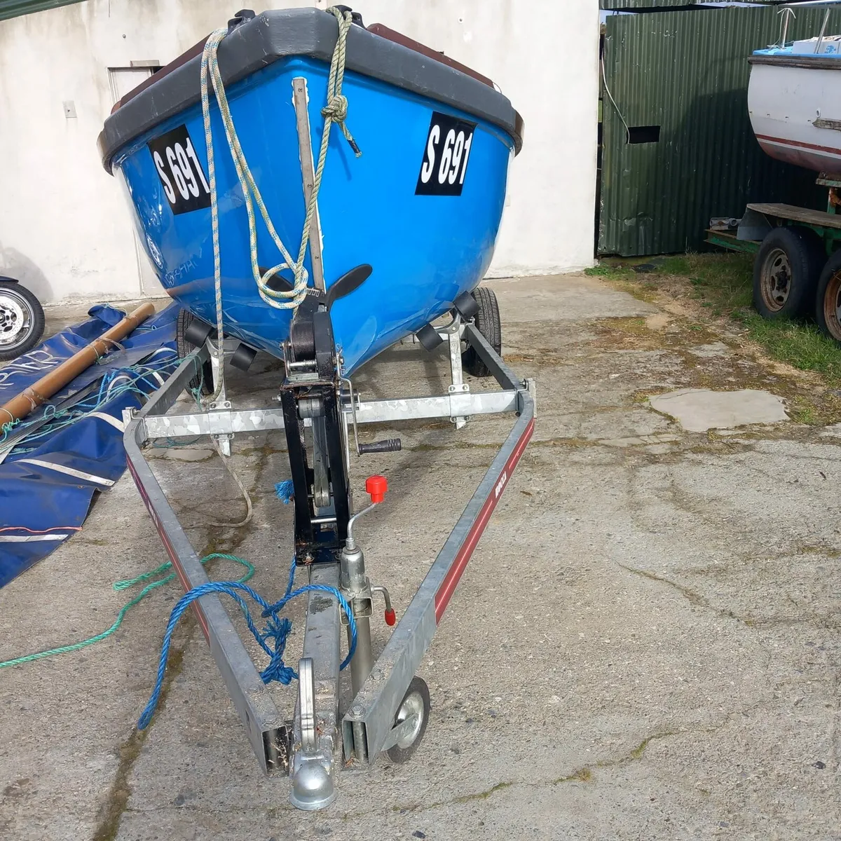 17ft punt and licence - Image 4