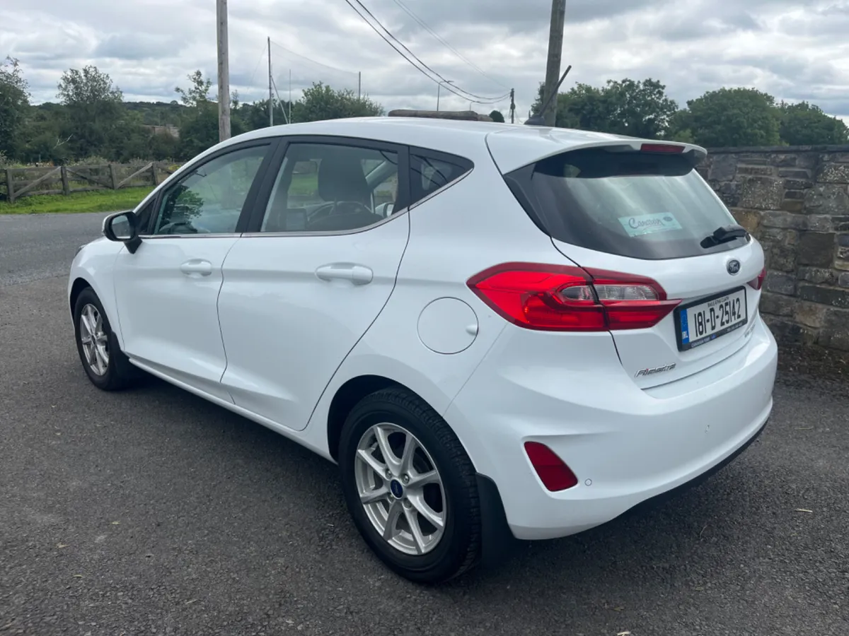 Ford Fiesta 2018 - Image 2