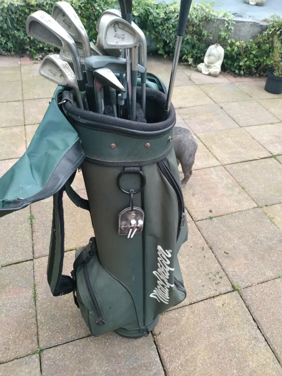 Golf - Image 2