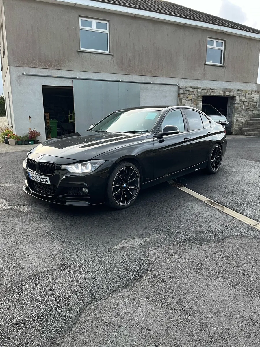 2014 black Bmw f30 320d - Image 1