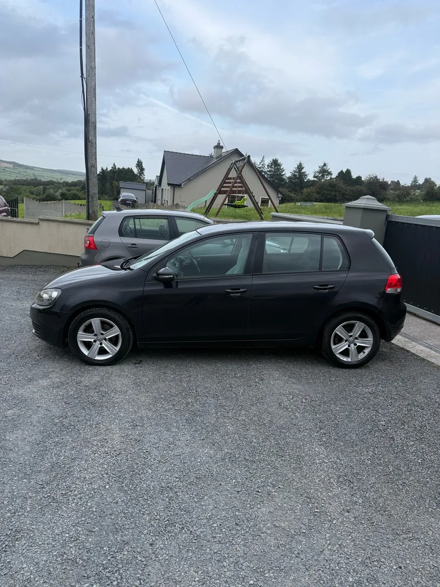 Volkswagen Golf - Image 1