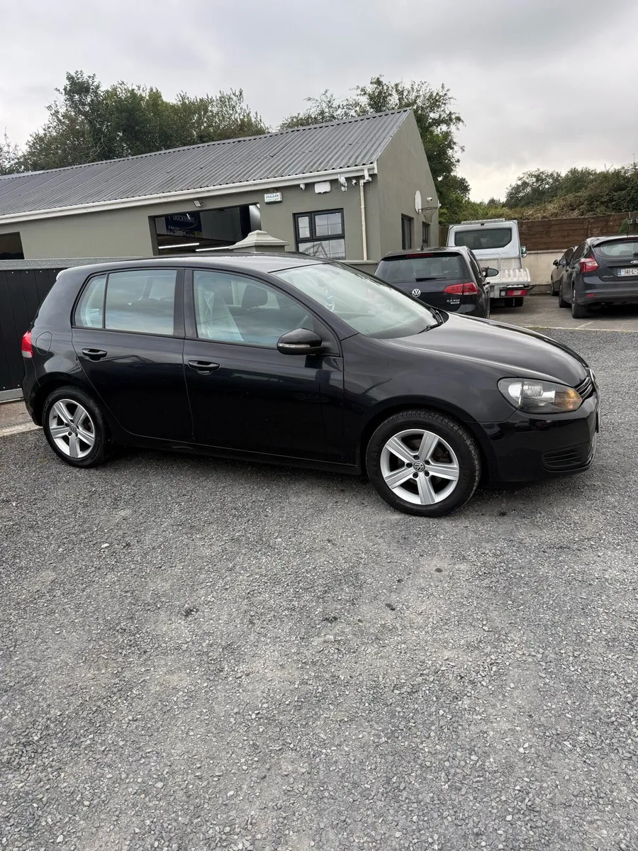 Volkswagen Golf - Image 2