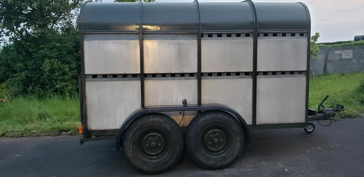 bateson livestock trailer - Image 2
