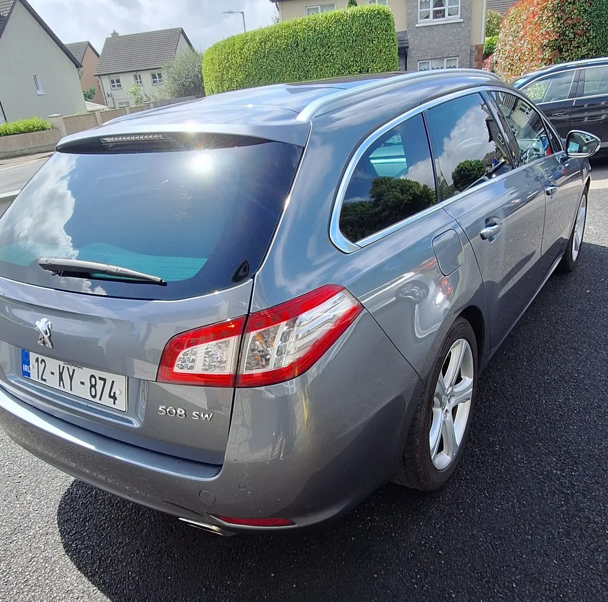 Peugeot 508 SW GT 2.2HDi 204bhp *Auto* - Image 2