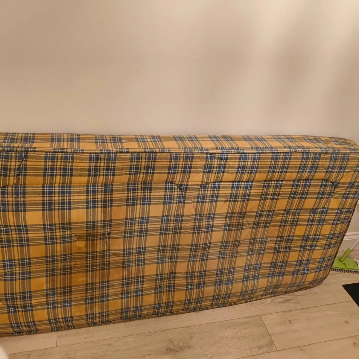 Single mattress - Image 2