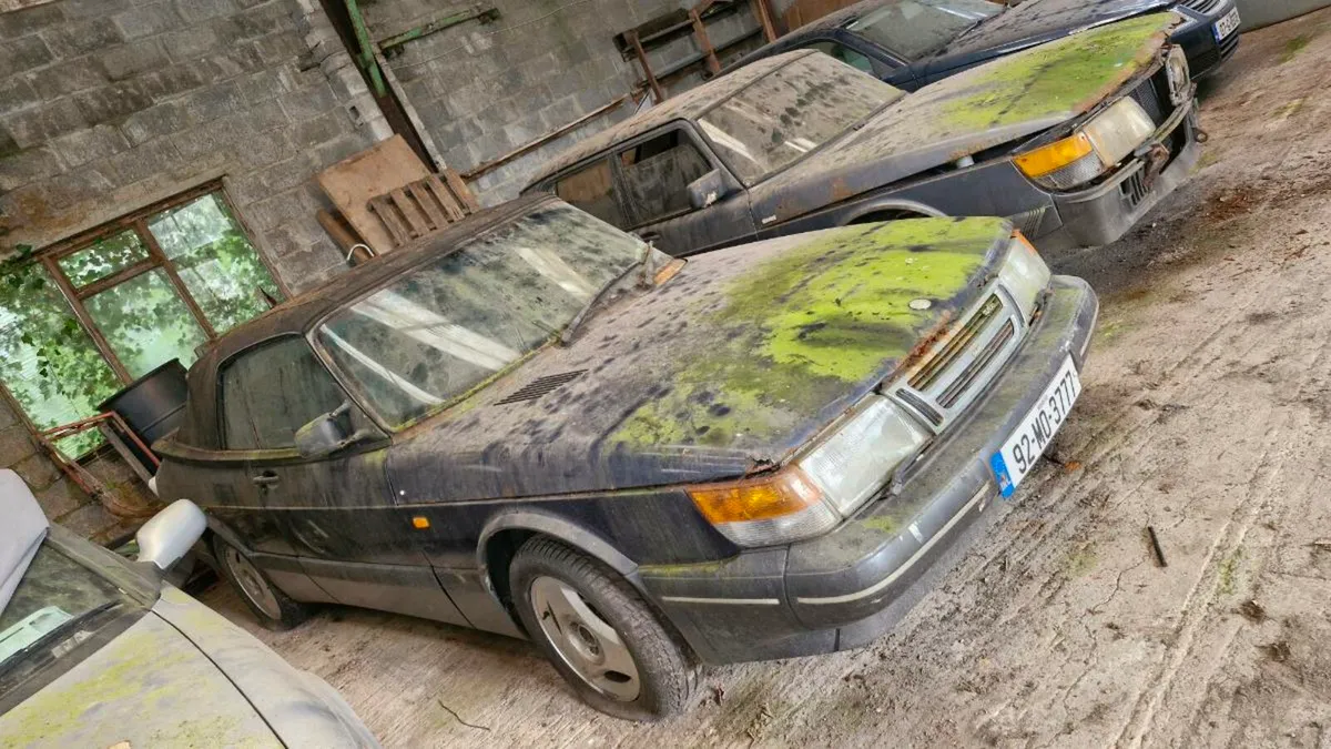 Saab 900 turbo 2 door aero  ,spare car included. - Image 1