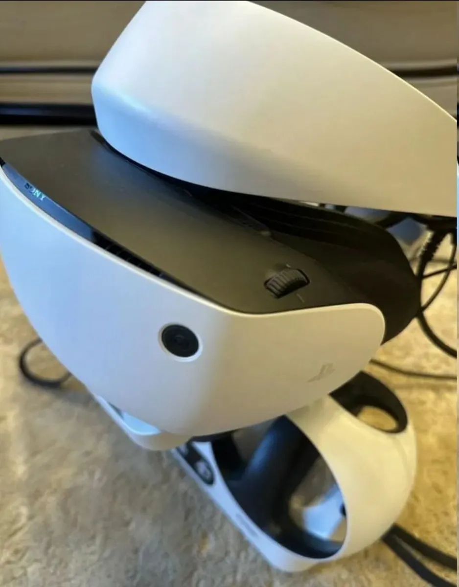 Sony ps 5 vr2 - Image 2