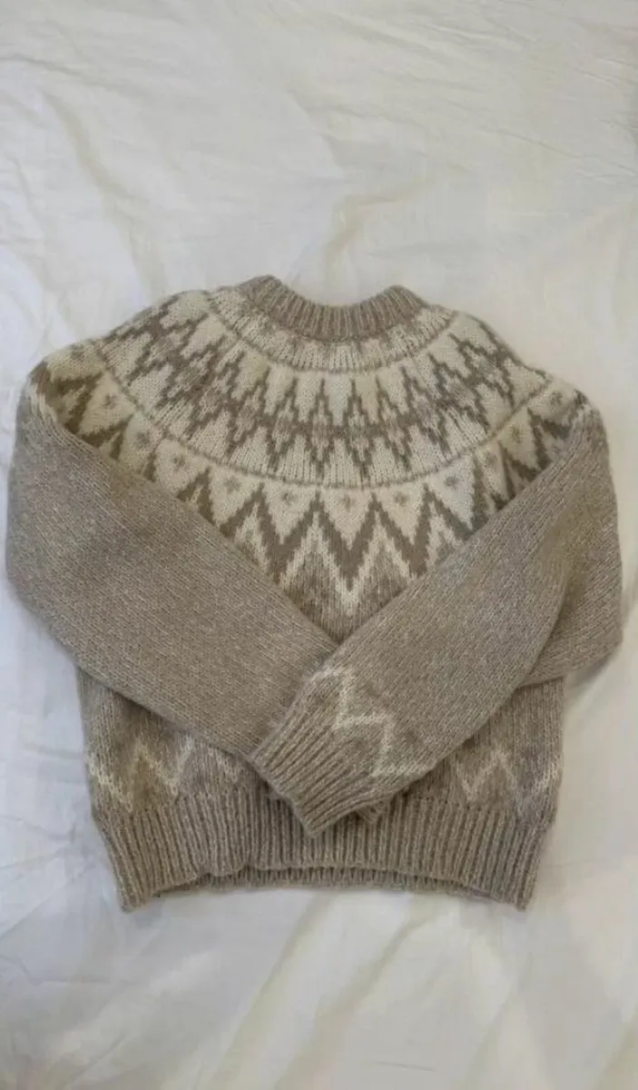 sweater - Image 1