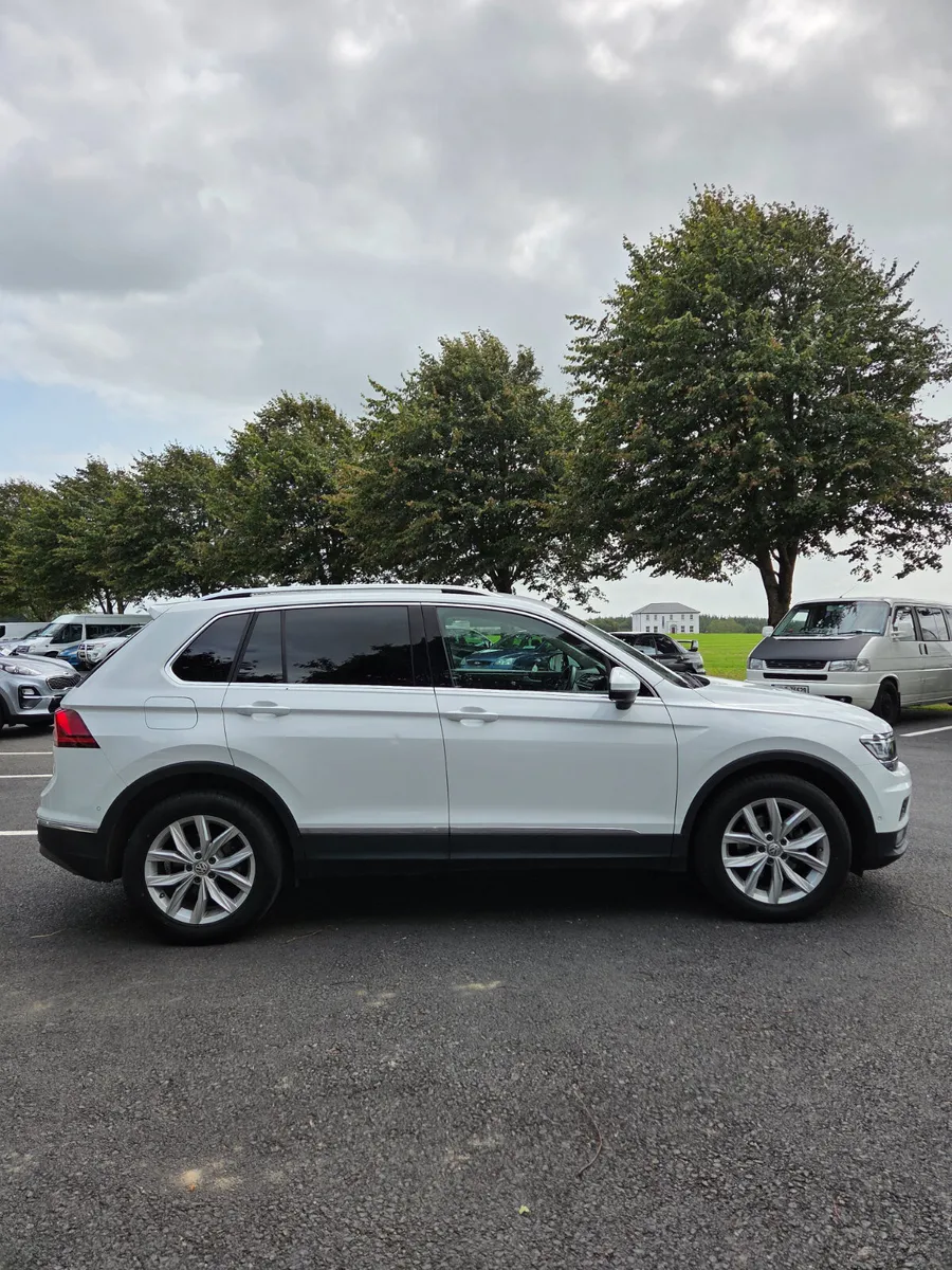 Volkswagen Tiguan 2019 - Image 3