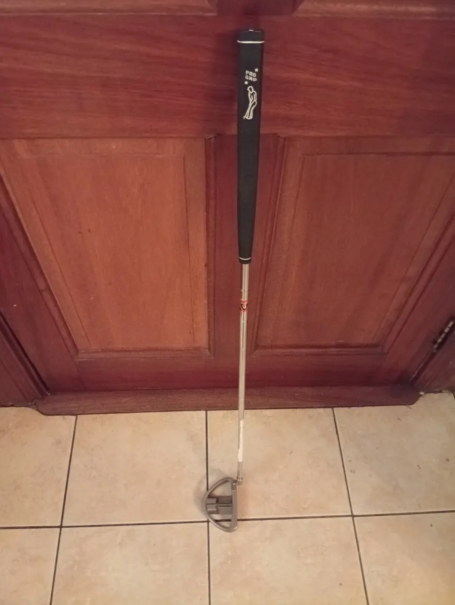 TaylorMade 35 inch Rossa Monza Putter - Image 2