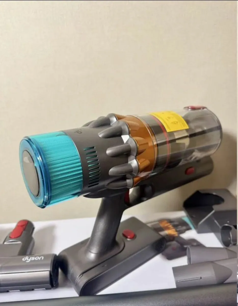 Dyson v15 detect absolute - Image 3