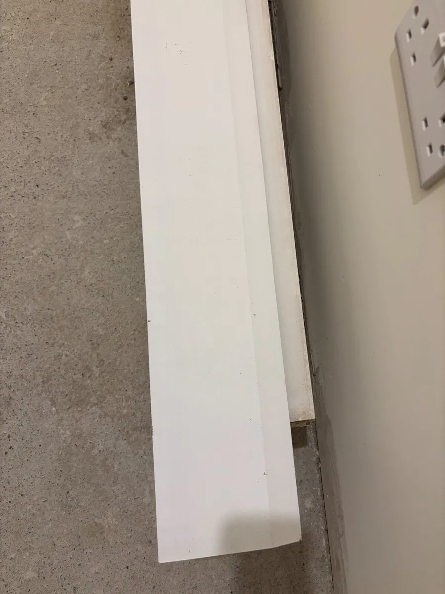 Skirting boards - Image 1