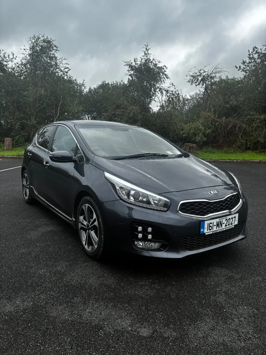Kia Ceed 2016 - Image 2
