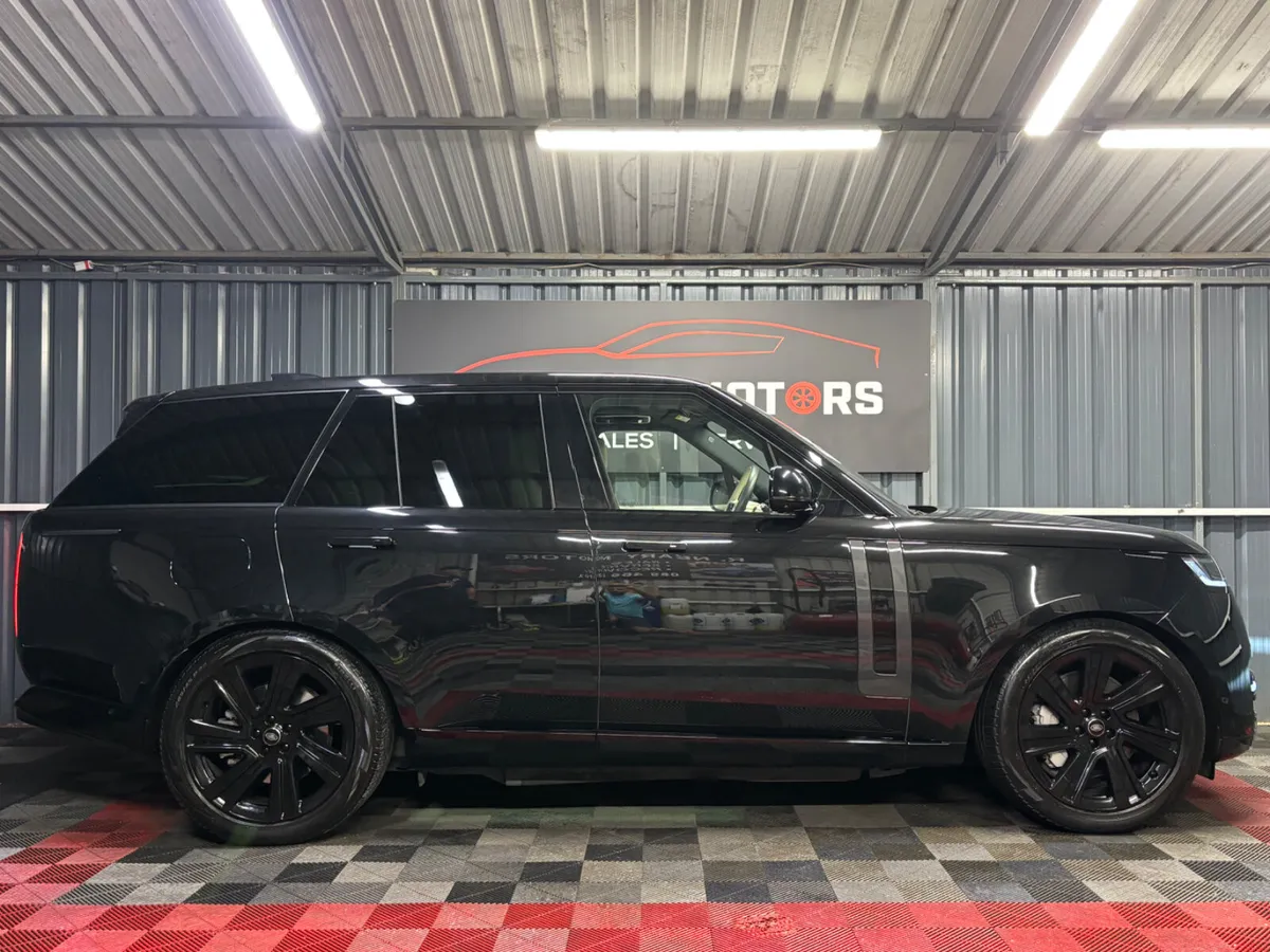 2024 Land Rover Range Rover 460e HSE Auto - Image 3