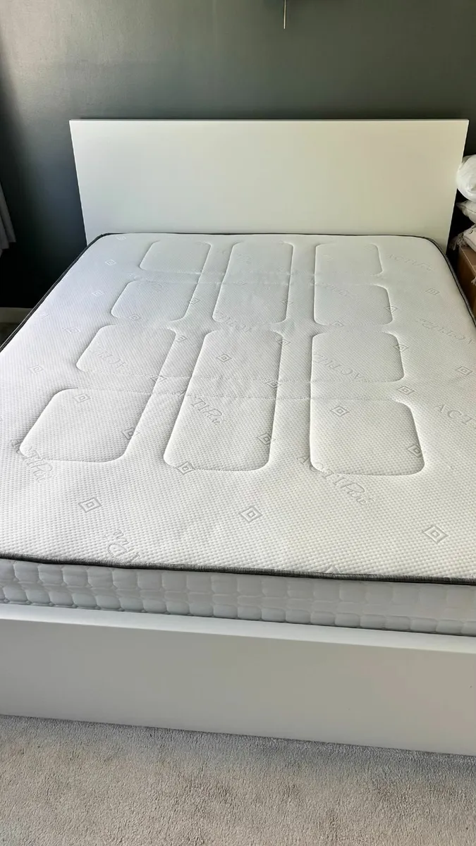 Castlebeds | Comfort Rest | Double Mattress - Image 1