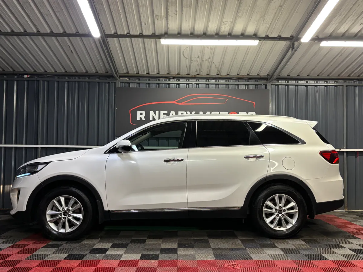 2019 Kia Sorento 7 Seat 2.2 Diesel Platinum - Image 4
