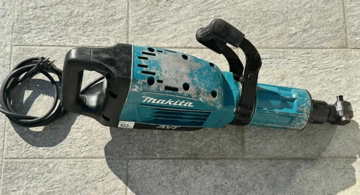 Demolisher 1510W MAKITA HM1317C - Image 2