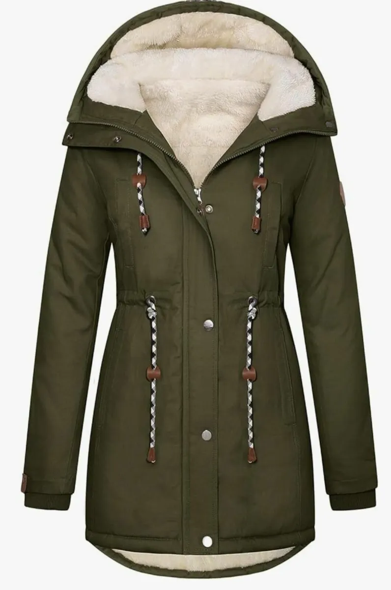 Under Armour Trainers/Dewalt Jacket/Ladies Coat - Image 1