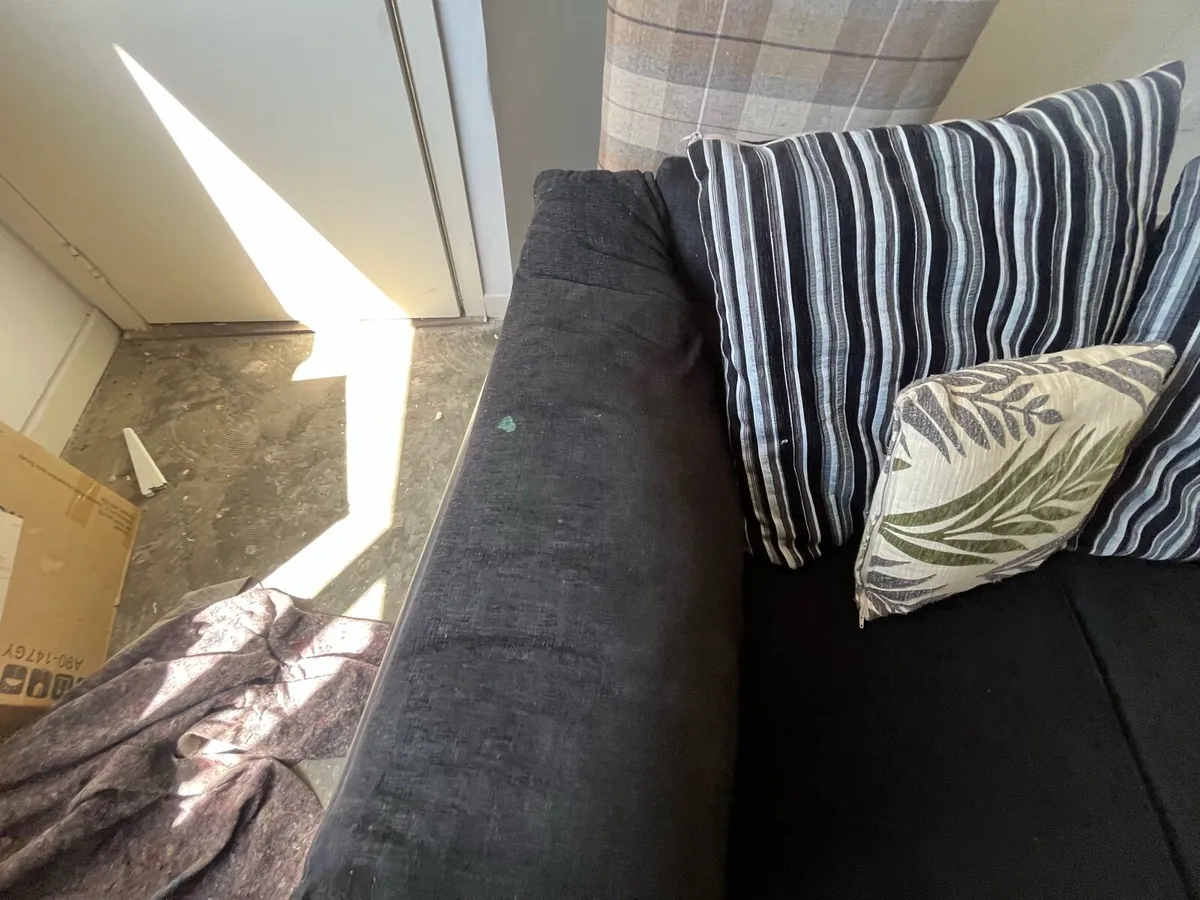 Black corner sofa l shaped - Image 3