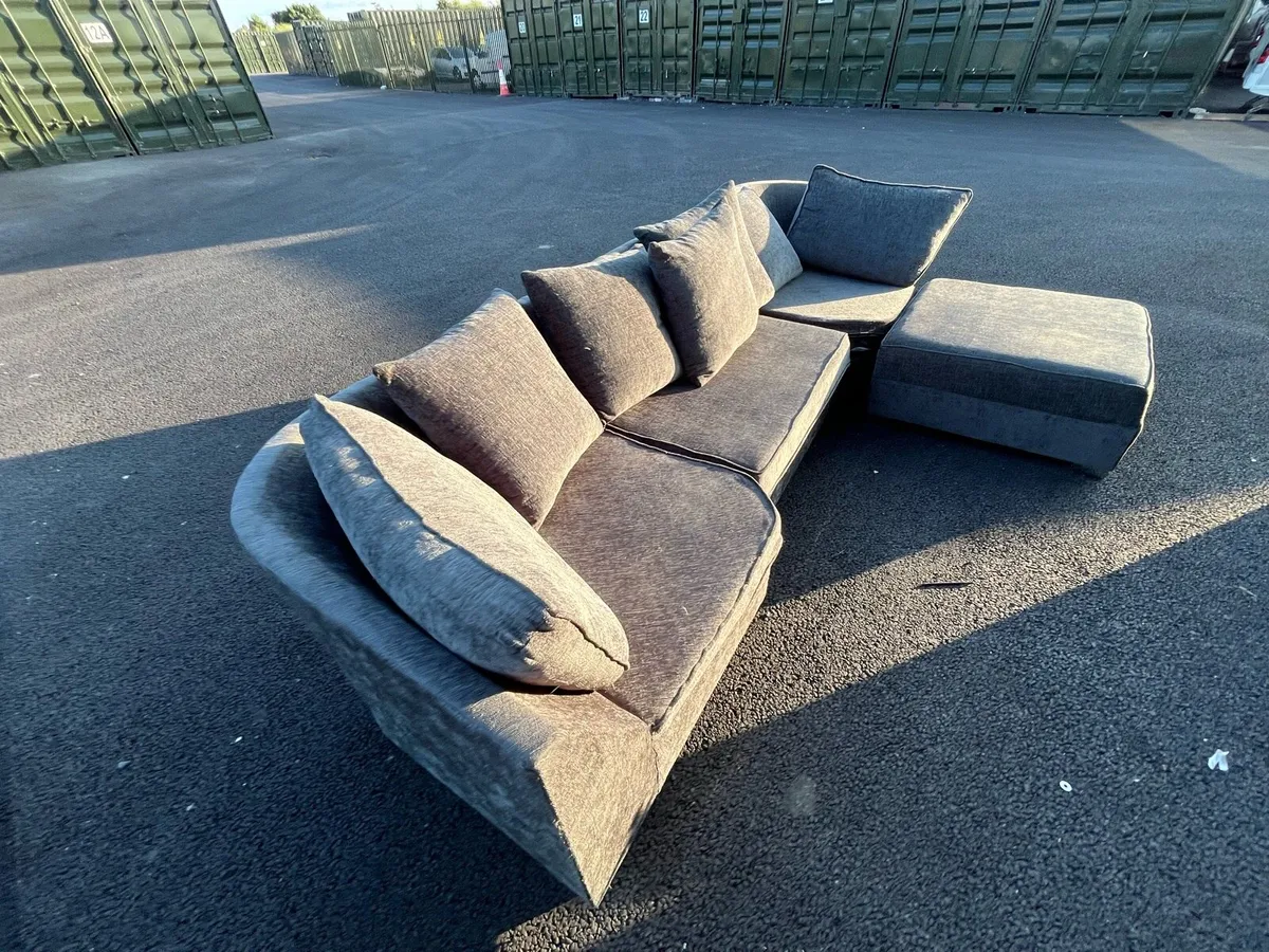 Beige 2+2 sofa set with footstool - Image 4