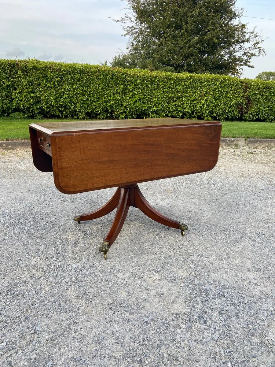Regency Pembroke drop leaf table - Image 3