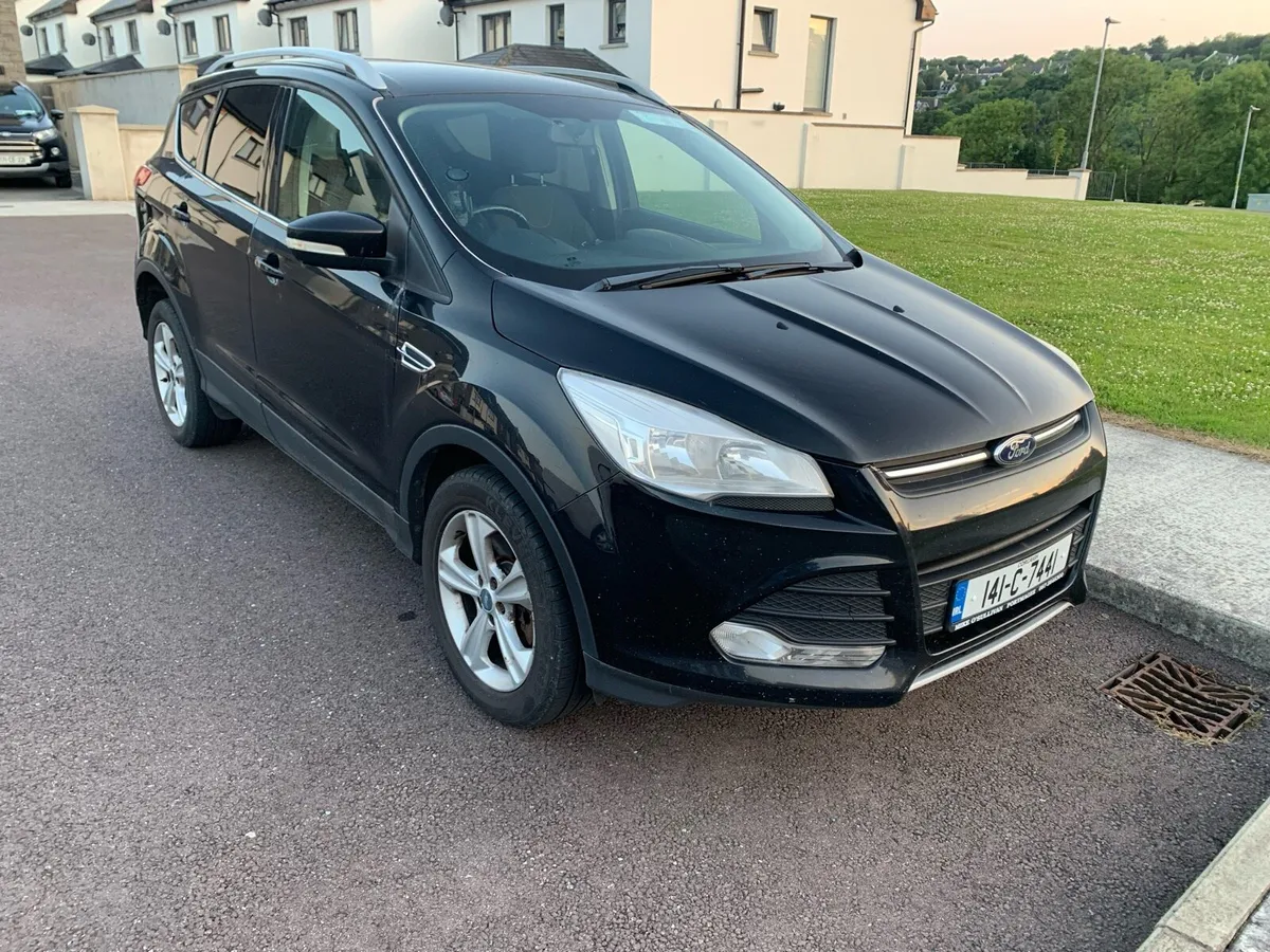 Ford Kuga 2014 Commercial - Image 1