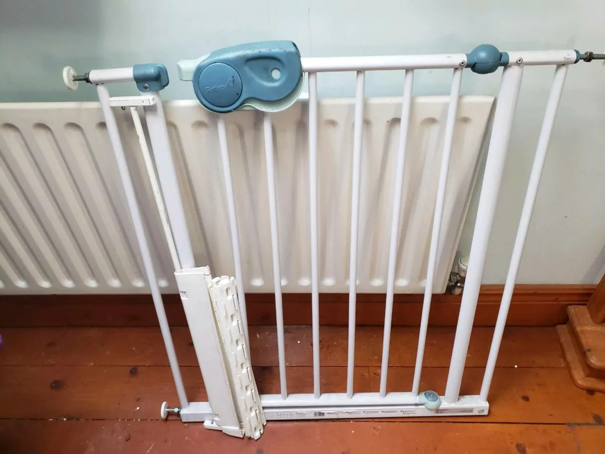 Stair gate