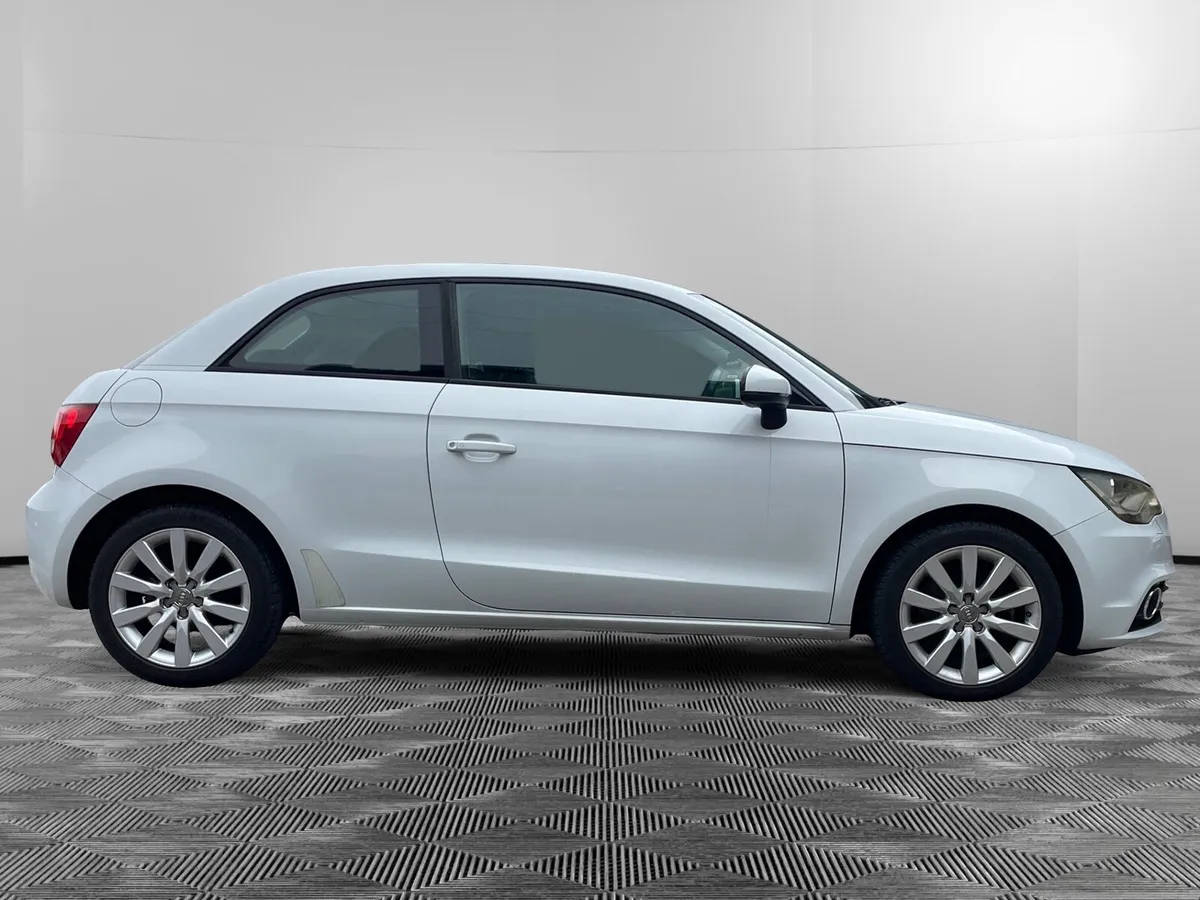 Audi A1 - Image 2