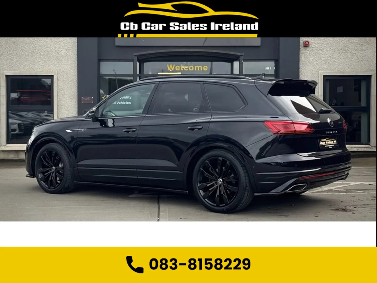 Volkswagen Touareg 3.0 TDI V6 Black Edition SUV 5d - Image 4