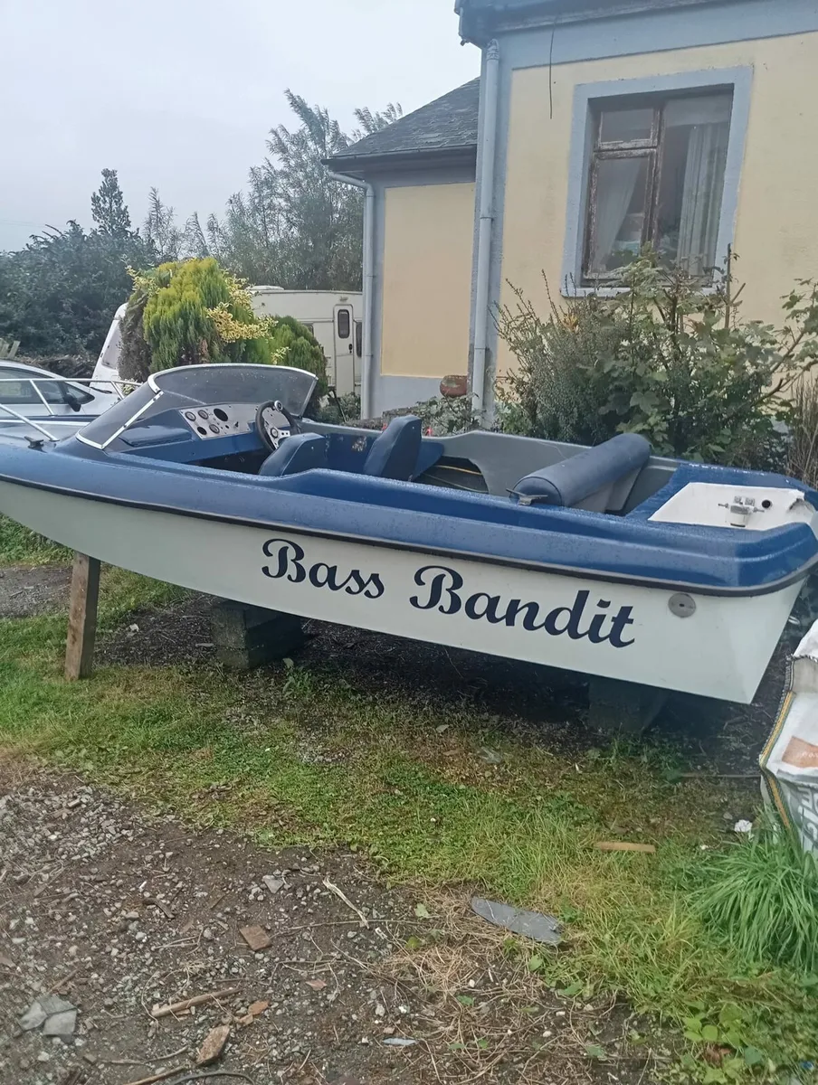 Fletcher speedboat - Image 2