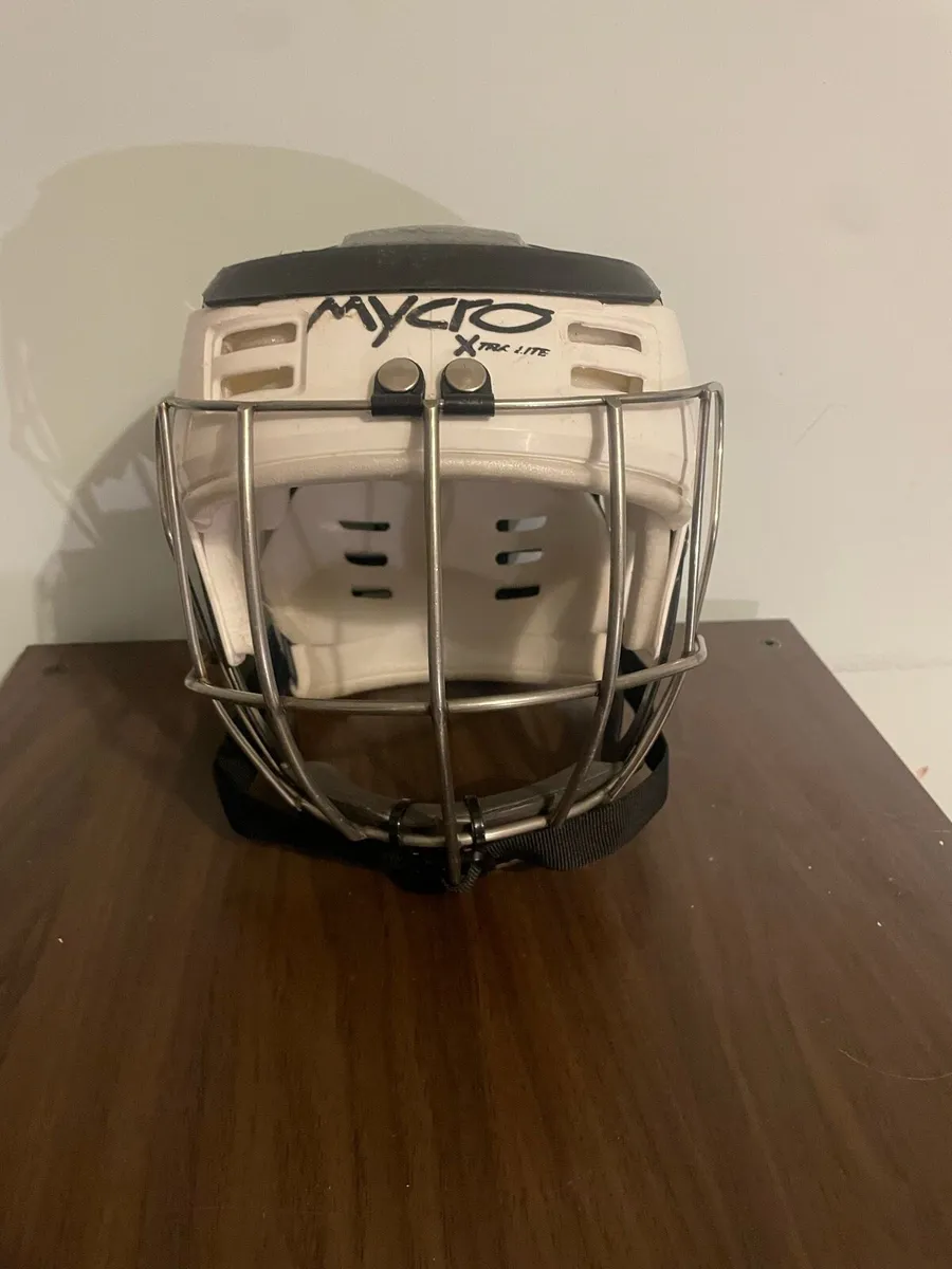 Mycro hurling helmet - Image 1