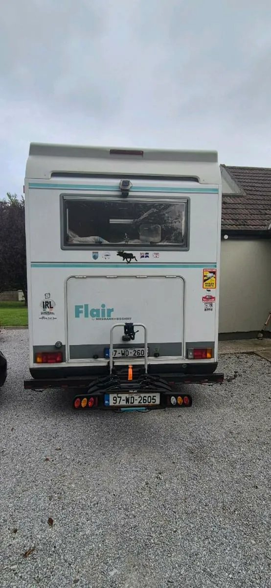 Niesmann+Bischoff Flair A-Class Motorhome - Image 4