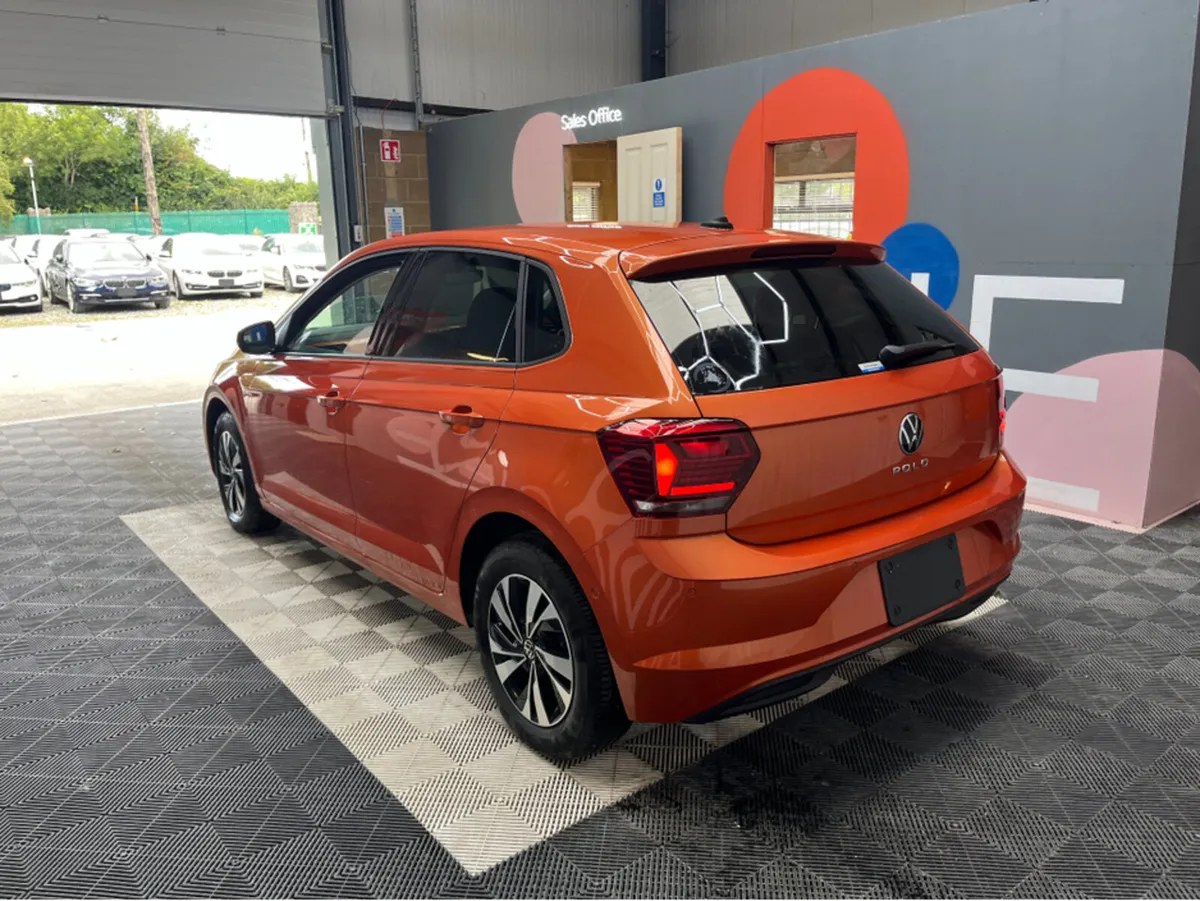 Volkswagen Polo 1.0 TSI COMFORT LINE / 12k KMs / R - Image 4