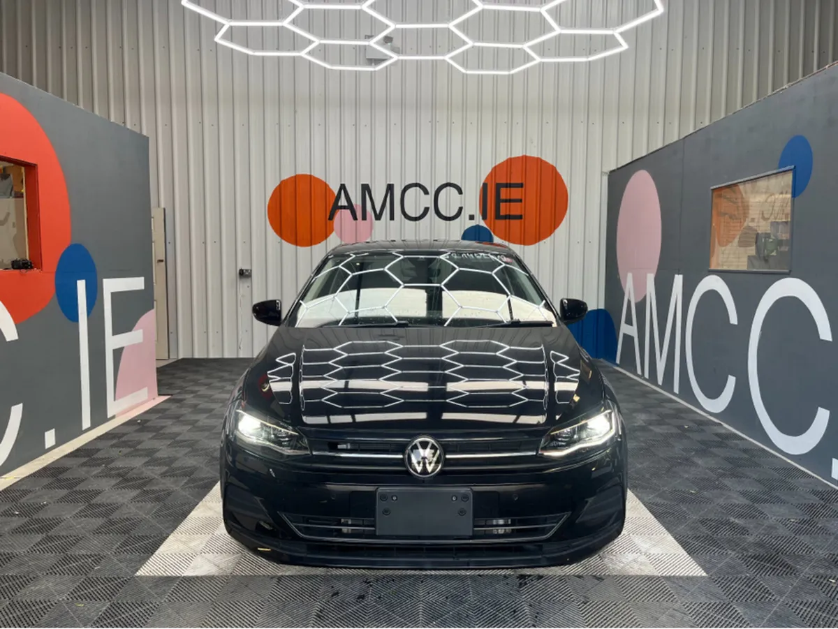 Volkswagen Polo 1.0 TSI COMFORT LINE / 19k KMs / R - Image 2