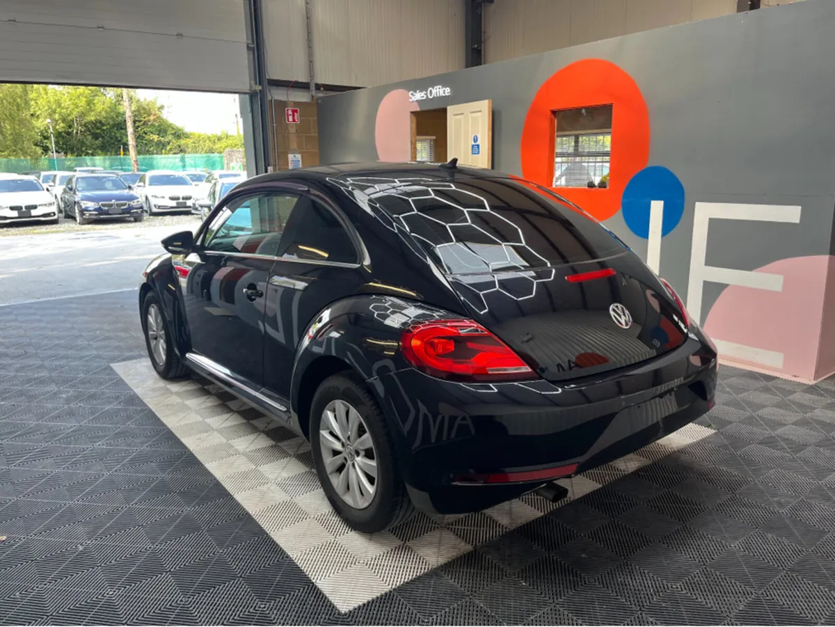 Volkswagen Beetle 1.2 PETROL / 89k KMs / REVERSE C - Image 4