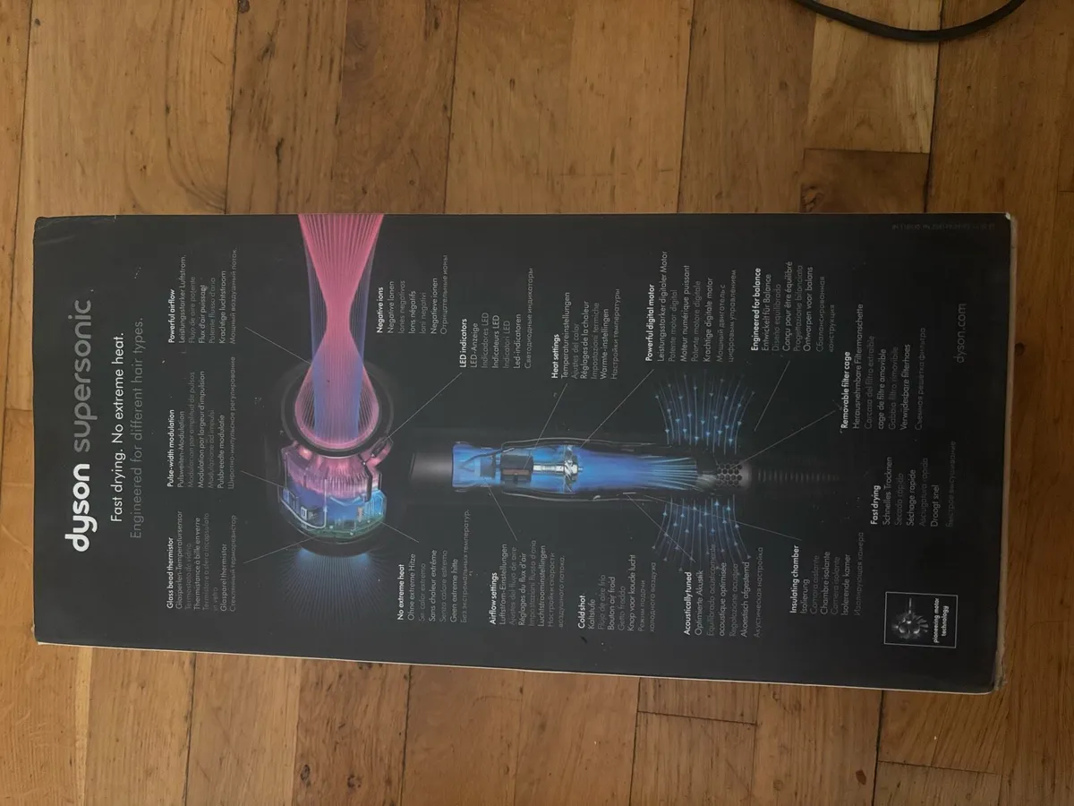 dyson hair dryer - Image 3