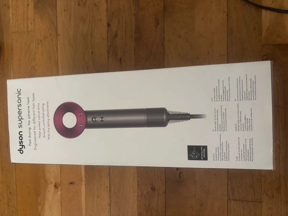 dyson hair dryer - Image 4