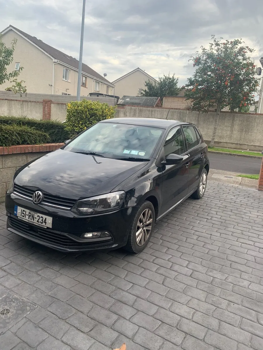 Volkswagen Polo 2015 - Image 2