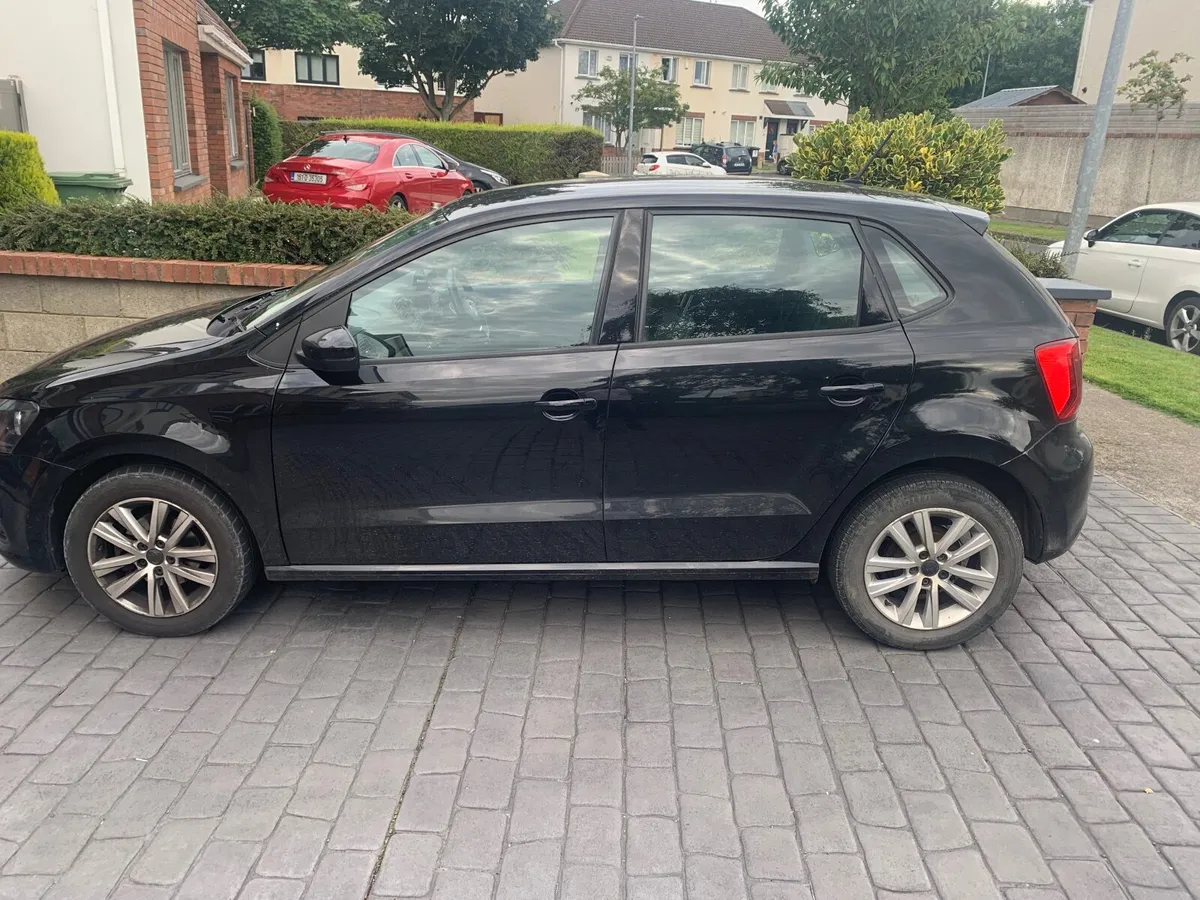 Volkswagen Polo 2015 - Image 3