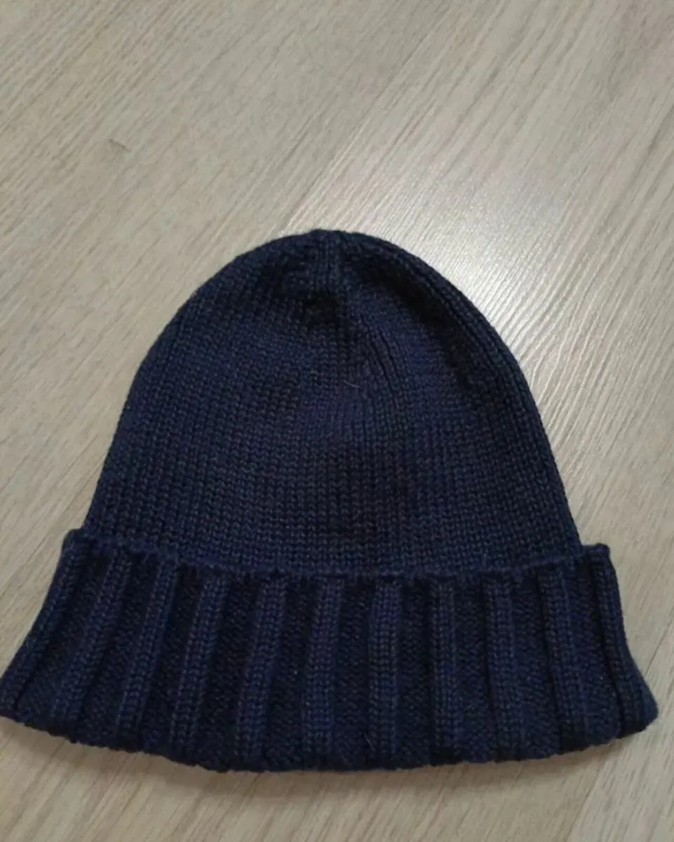 Woolen hat - Image 2