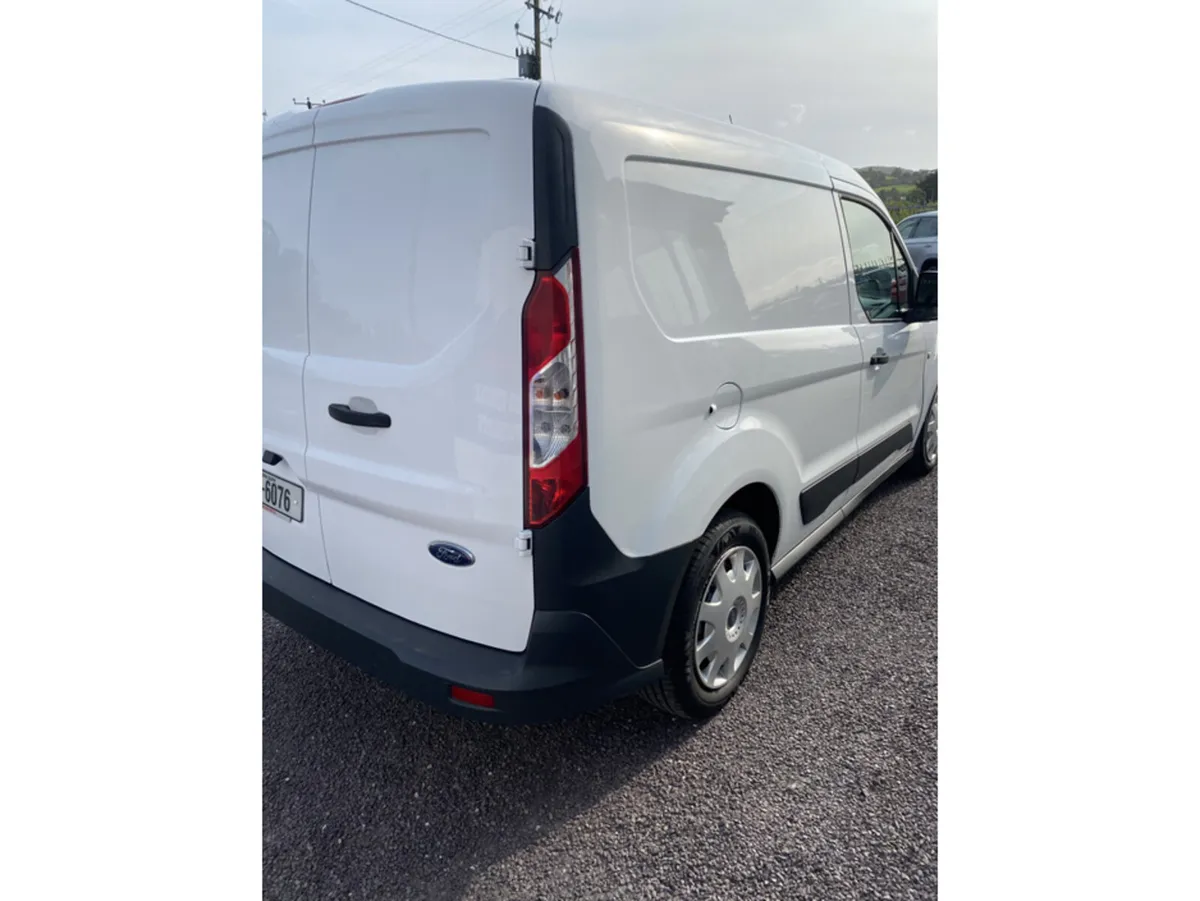 Ford Transit Connect SWB BASE1.5TD7 BASE1.5TD75PS - Image 3