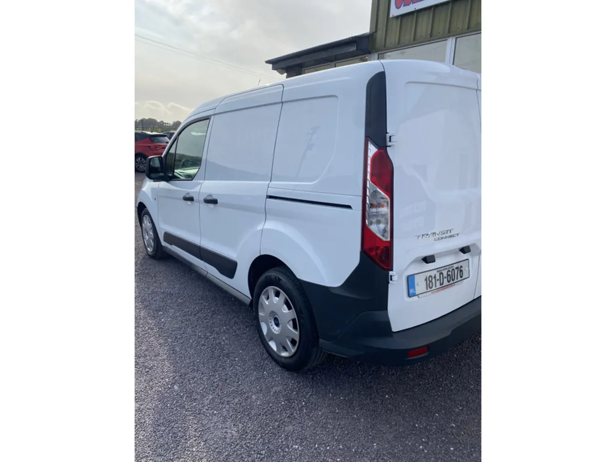 Ford Transit Connect SWB BASE1.5TD7 BASE1.5TD75PS - Image 4