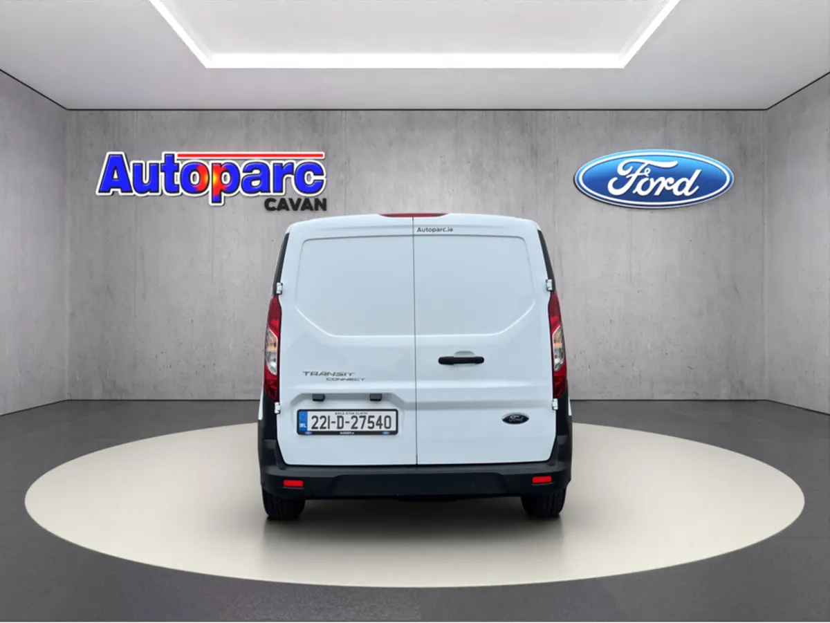 Ford Transit Connect SWB BASE 1.5 TD 75 M6 3DR - Image 4