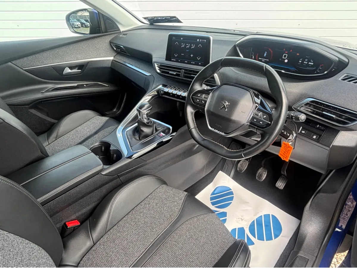 Peugeot 3008 1.5HDI BLUE ALLURE 130BHP - Image 4