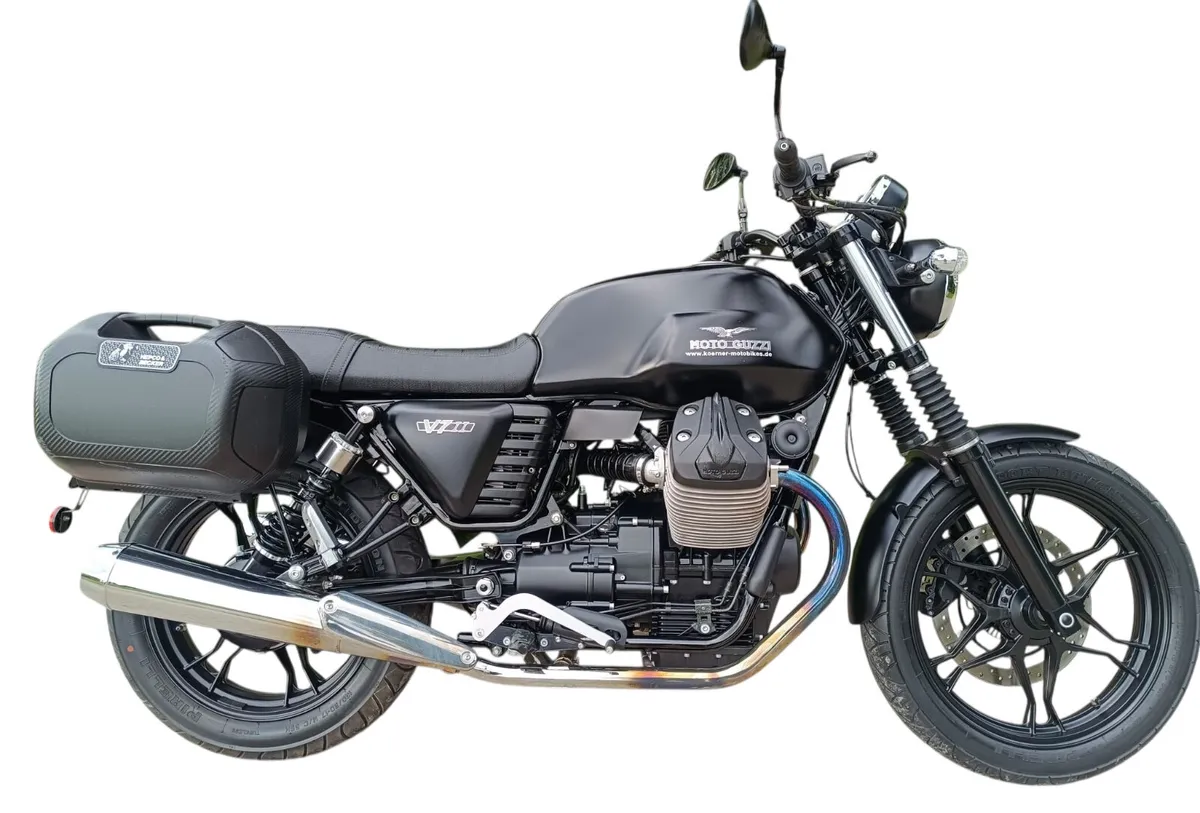 Moto Guzzi V7 Stone - Image 4