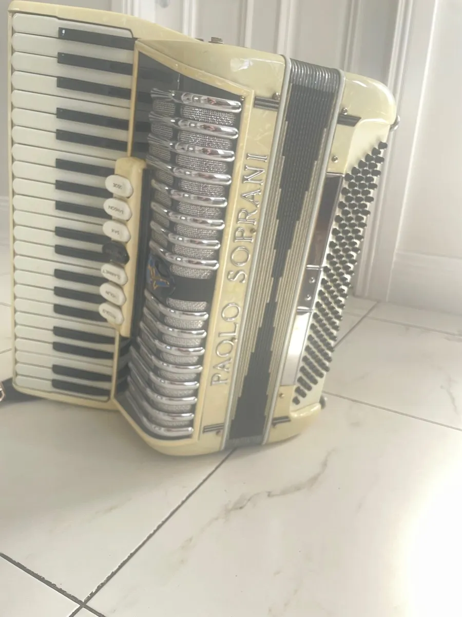 Paolo soprani piano accordian - Image 3