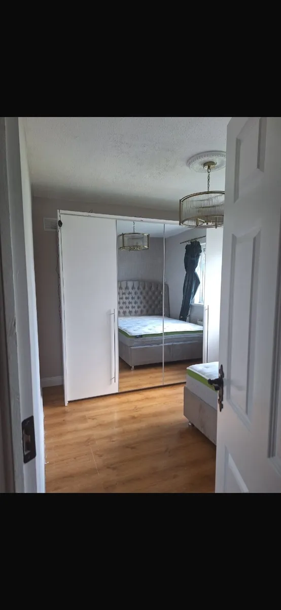 Sliderobe - Image 1