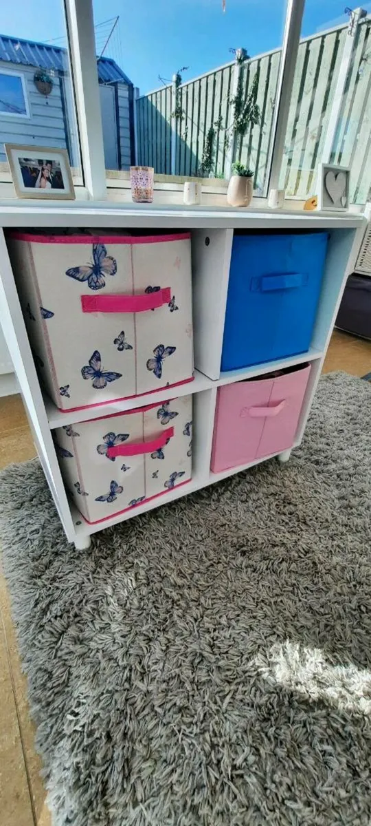 Storage unit - Image 2